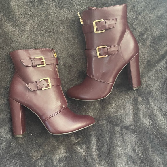 Just Fab Maroon Boots - Picture 1 of 6